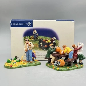 PREPARING FOR HALLOWEEN 56.54982 Dept 56 SNOW VILLAGE Box JOL RAKING LEAVES CATS - Picture 1 of 20