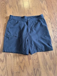 LL Bean Women's Sz M Black Lined Padded Compression Cycling Shorts Stretch - Picture 1 of 7