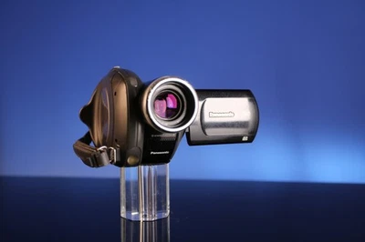 Panasonic VDR-D230 DVD Video Camera w/ Battery, Charger, DV Cable TESTED - Image 1 of 4