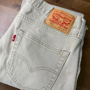 Levis 511 Slim Fit Jeans Mens W34 L30 Khaki Tan Casual Everyday Pants - Picture 1 of 11