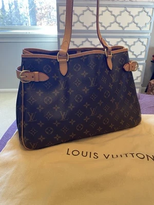 Bolsa de ombro Louis Vuitton Batignolles tamanho único lona marrom - Imagem 1 de 4