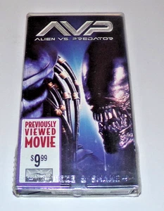Alien Vs. Predator (VHS video, 2004) Science Fiction Horror AVP former rental - Picture 1 of 4