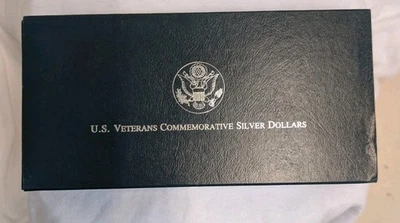 The 1994 U.S. Veterans Commemorative Silver Dollar 3 Coin Set - Image 1 of 4