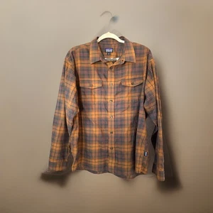Patagonia Shirt Mens Large Buckshot Plaid Long Sleeve Button Up Outdoor - Picture 1 of 9