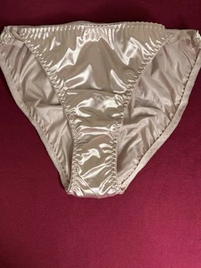 XL ROSAFARBENE SATIN ZWEITE HAUT HOCH GESCHNITTENES BIKINIHÖSCHEN MIT 100 % BAUMWOLLE ZWICKEL - Bild 1 von 4