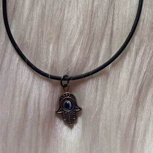 Hamsa Hand Choker - Picture 1 of 2