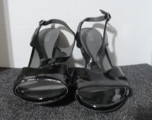 KENNETH COLE REACTION Women's shoes size 9.5 Black Heels Open Toe Adjustable - Picture 1 of 9