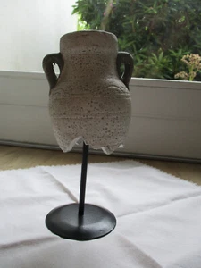 Kleine hübsche Keramik-Amphore 2 Griffen & Metallgestell/Ständer Deko H. 18,5cm - Bild 1 von 5