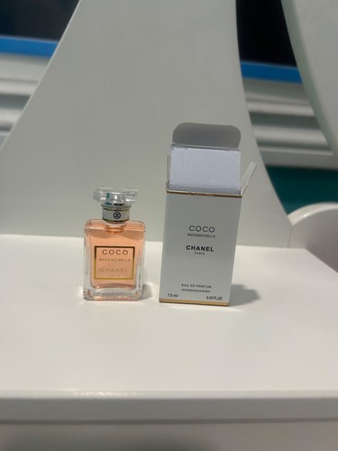 Chanel Coco Mademoiselle Eau de Parfum MINI 1.5ml .05oz New In Box