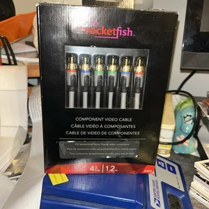 Cable componente RCA de cine en casa Rocketfish HD Performance 4 pies 1,2 M chapado en 24 K - Imagen 1 de 2