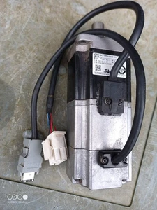 Omron R7M-A20030-BS1 AC Servo Motor - Bild 1 von 2