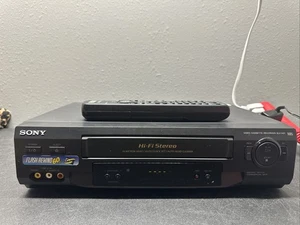 Sony SLV-N51 4 cabezales Hi-Fi estéreo VCR VHS reproductor con RM-V21 Commander paquete remoto - Imagen 1 de 13