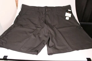 BRAND NEW MEN'S " SWISS TECH " RICH BLACK 4 POCKET PERFORMANCE" SHORTS SZ 40 - Picture 1 of 3