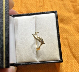 10k gold dolphin ring size 6 - Picture 1 of 8