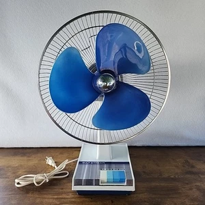 Vtg 12” Gulf Stream Oscillating Fan 3 Speed Translucent Blue Blades Model S-121 - Picture 1 of 16