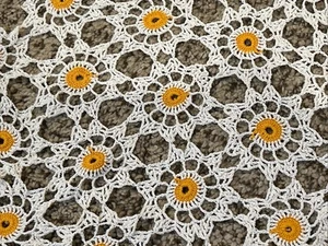Lot of 3 Vintage Handmade Crochet Lace Doily White Yellow Flower Centers - Picture 1 of 9
