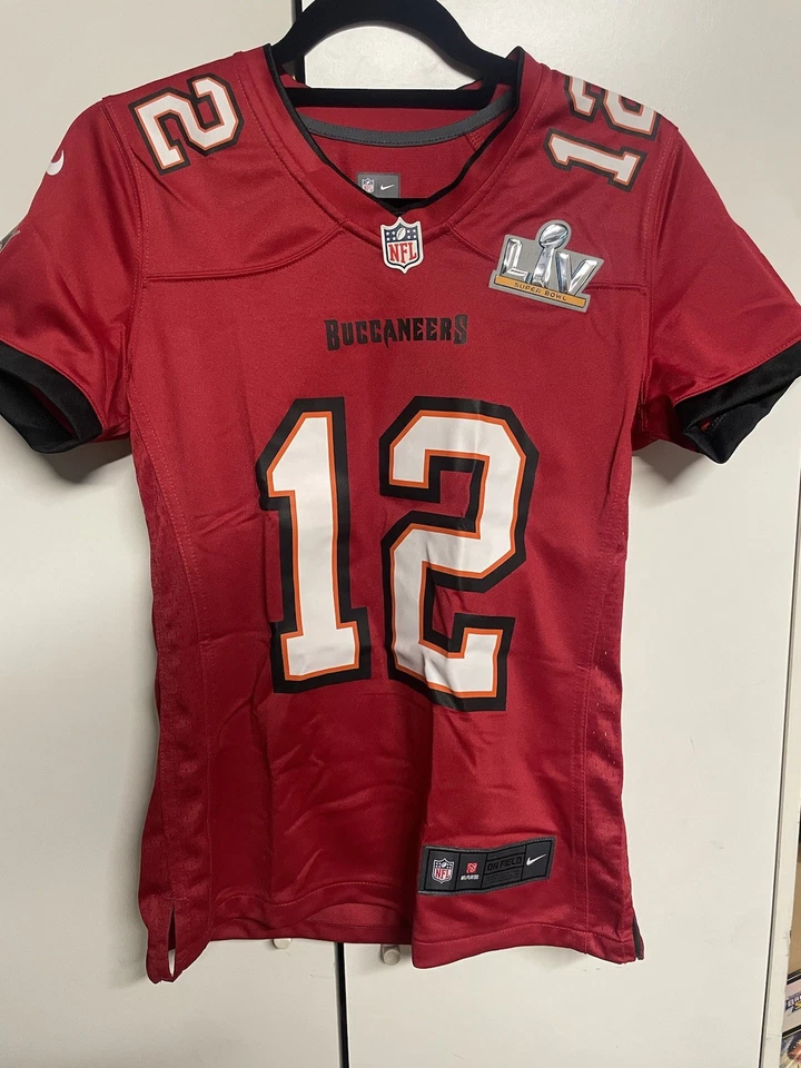 Camiseta para mujer Nike On Field Tampa Bay Buccaneers Brady #12 Super Bowl LV pequeña Foto 1 de 4