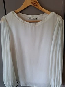 Lovely Zara Long Sleeved Lightweight Blouse Size Large Excellent Condition - Picture 1 of 9