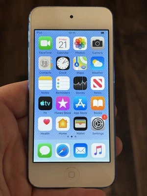 Apple iPod Touch  6th Generation 32GB Blue - Image 1 of 4