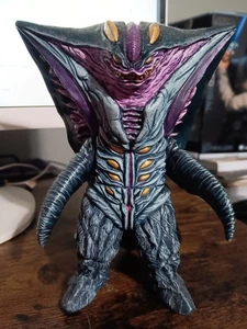 Bandai Ultra Monster Gazort Ultraman Profesional Repintado Kaiju ÚNICO EN SU CLASE ¡Personalizado con etiquetas! - Imagen 1 de 10