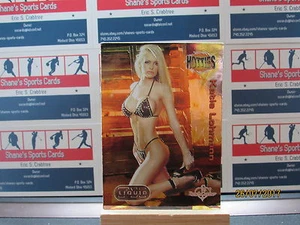 2003 Bench Warmer Series Two Hotties #3 Katie Lohmann - Picture 1 of 1