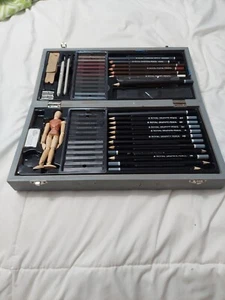 Royal & Langnickel Art Set W/ Graphite Pencils Drawing Tools & Wooden Mannequin - Picture 1 of 8