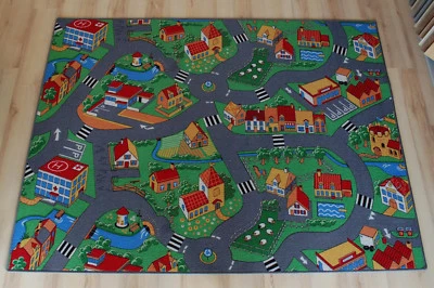 Straßenteppich Kinder Spielteppich Little Village Bauernhof Dorf - Bild 1 von 4