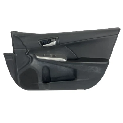 Panel de puerta de pasajero delantero derecho Toyota Camry 2012 2013 2014 OEM 67610-06B50-27 Foto 1 de 4