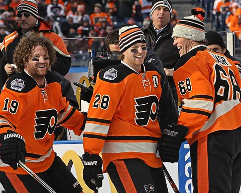 Hartnell Giroux Jagr 2012 NHL Winter Classic Philadelphia Flyers 8x10 Photograph Cover