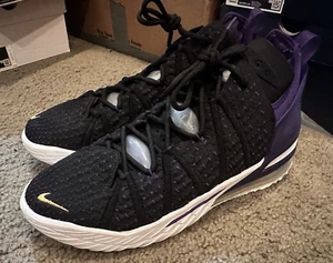 NIKE Lebron XVIII 18 LAKERS BLACK-METALLIC GOLD Sz 11 James LBJ Air Basketball - Picture 1 of 14