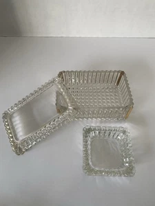 1950 Sägezahn Rand geschliffen Klarglas Goldrand mit Deckel Schmuckschatulle Zigarettenschachtel 5"  - Bild 1 von 10