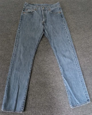 Pantalones de mezclilla vintage años 90 Levi’s 501 etiqueta roja ribete botón mosca para hombre talla 30x32 Foto 1 de 4