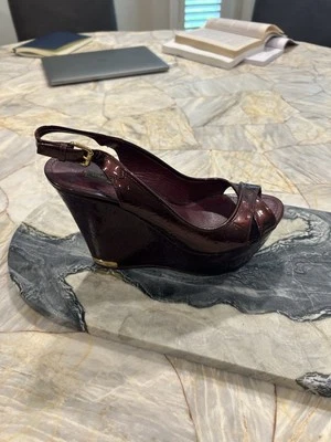 Zapatos de cuña con plataforma para mujer Louis Vuitton.  Precioso rojo intenso.  Talla EU 36  Foto 1 de 4