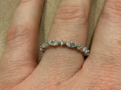 Anel Eternity folheado a platina 925 i corte marquesa diamante criado em laboratório 2,7 quilates - Imagem 1 de 4