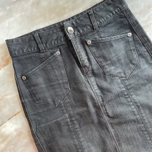 Vintage 00s 90s JAG Jeans denim midi skirt black EUC - Size 6 - Picture 1 of 9