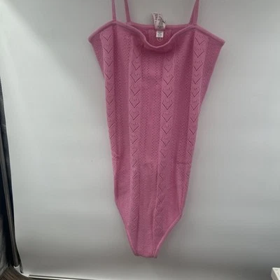 Body Victoria's Secret Luxe Heart Pointelle para mujer. 1 talla L y 1 talla M. Foto 1 de 4