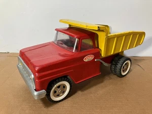 Tonka Dump Truck Red / Yellow Vintage Pressed Steel 1960'S - Picture 1 of 13