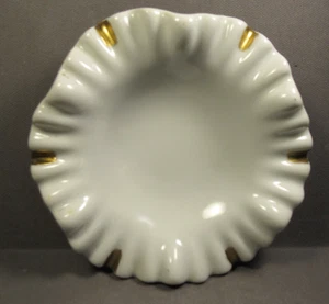 White Porcelain Limoges Ruffled Dish or Ashtray 5.25" Hand Painted Gold Accents - Picture 1 of 6