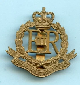 Obsolete Royal Military Police QE2 Cap Badge - Picture 1 of 2