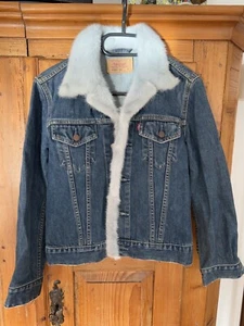 Levi’s Jeans Jacke mit Echt Fell Am Kragen und Knopfleiste Gr. S - Bild 1 von 5