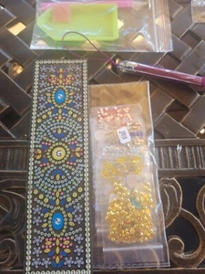 "Flower Mosaic" diamond painting leather bookmark, free shipping from the U.S. - Picture 1 of 1