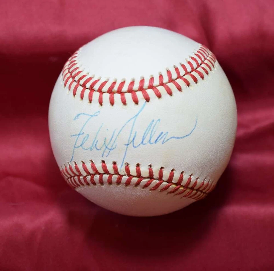 Felix Millan Autograph National League ONL Signed Baseball - Image 1 of 1