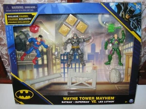 Wayne Tower Mayhem Batman + Superman VS Lex Luthor Playset MB 2022 - Picture 1 of 2