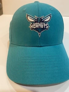 Verstellbare Mütze der Marke Charlotte Hornets NBA (Fan Favorite) - grün - Bild 1 von 5