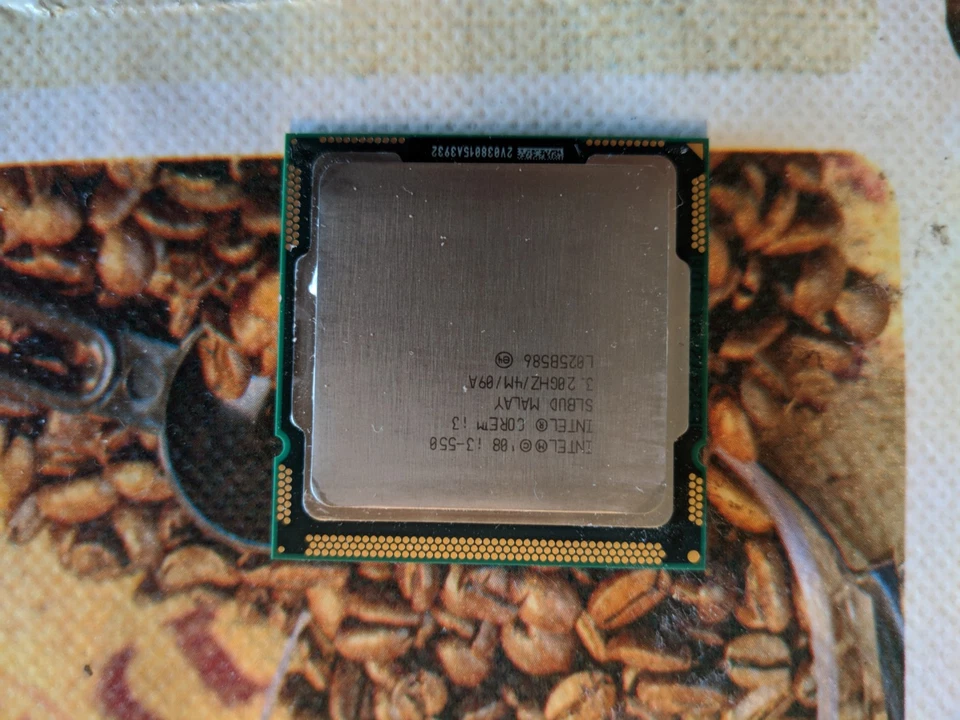 Intel Core i3-550 550 - 3,2 GHz Dual-Core (BX80616I3550) Prozessor  - Bild 1 von 1