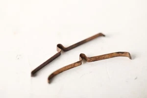 Piko H0 Ersatzteil für Diesellok  V 100 001 DR blau  2 Kontakte Federn (337825) - Bild 1 von 1