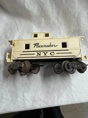 Marx 18326 NYC Marcapasos Blanco Plástico Caboose - 8 Ruedas - TREN 1 Foto 1 de 4