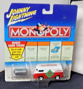 2001 JOHNNY LIGHTNING MONOPOLY PIECE VOLKSWAGEN VAN - Picture 1 of 3