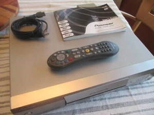 Pioneer DVR-810H-S HDD DVD Recorder System TiVO DVD Recorder Manual & Remote - Picture 1 of 13