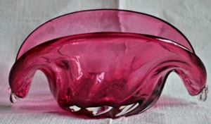 Cranberry Glass Art Glass Hand Blown Vintage Swirl Glass Basket Bowl - Picture 1 of 9